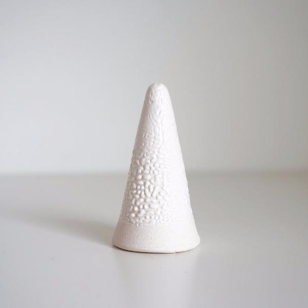 Textured White Ring Cone